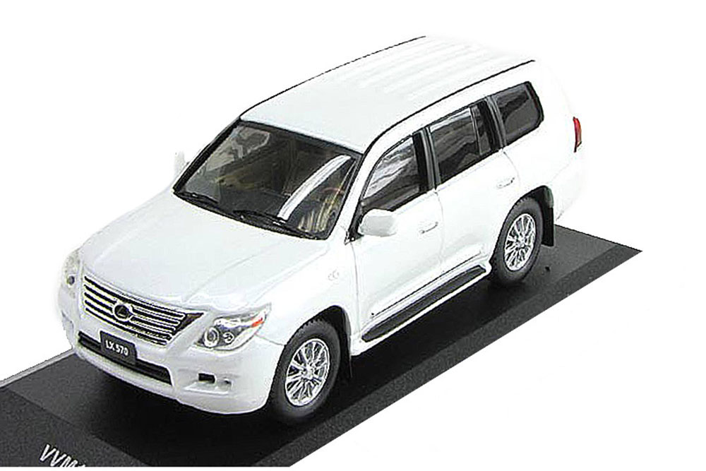 LEXUS LX570 2010 PEARL WHITE LIMITED EDITION 412 PCS