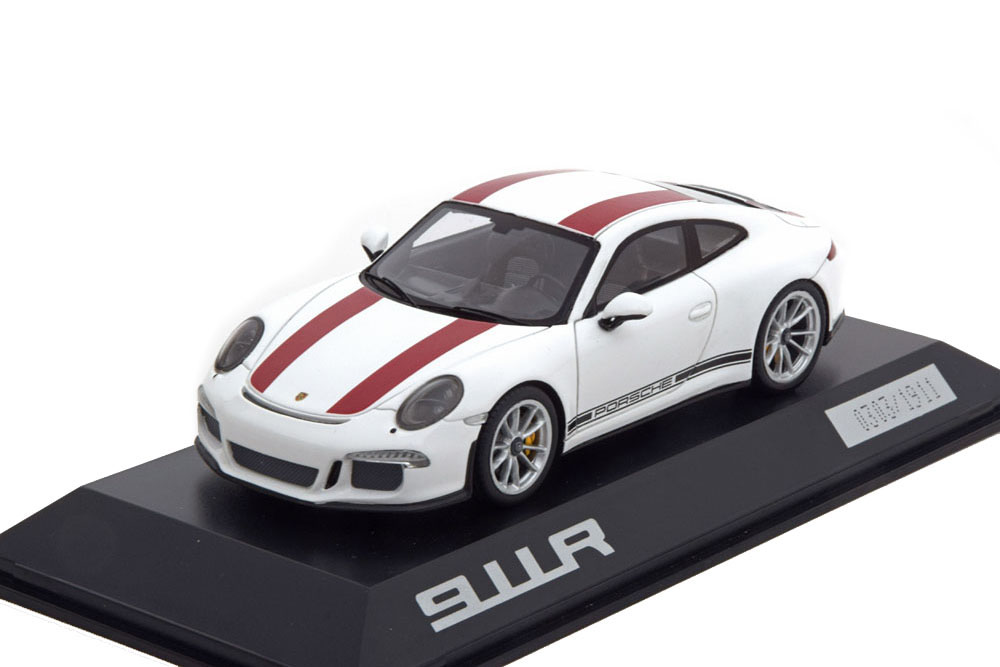 PORSCHE 991R WHITE WITH RED STRIPES