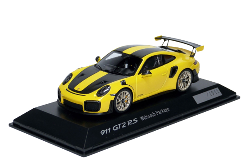 PORSCHE 911 GT2 RS 991 2017 YELLOW CARBON