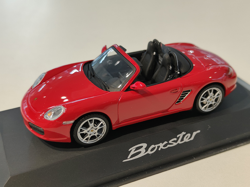 PORSCHE BOXTER S SPIDER 2009 КРАСНЫЙ (БОКС МОЖЕТ ИМЕТЬ ПОТЕРТОСТИ ИЛИ ТРЕЩИНЫ)
