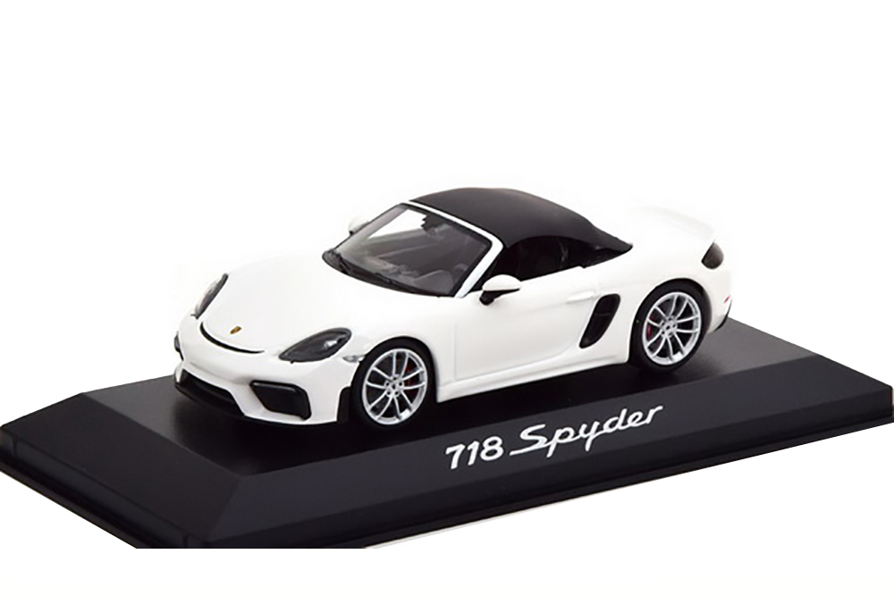 PORSCHE 718 BOXSTER SPYDER