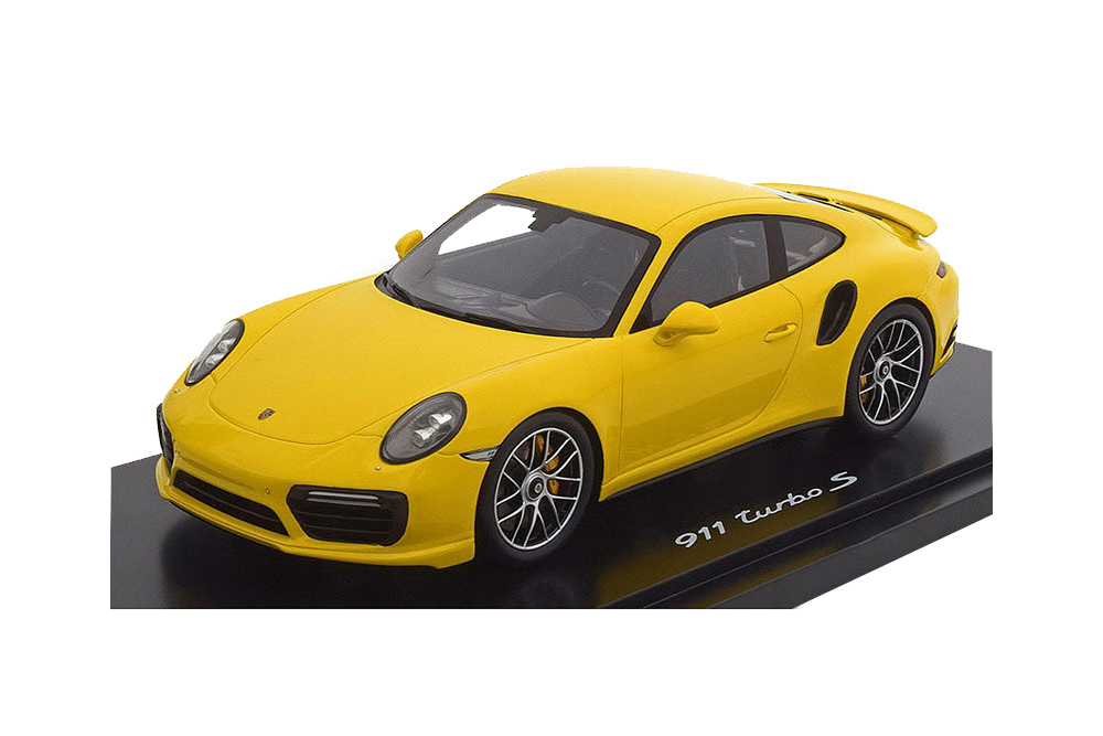 PORSCHE 911 (991) II TURBO S RACING YELLOW