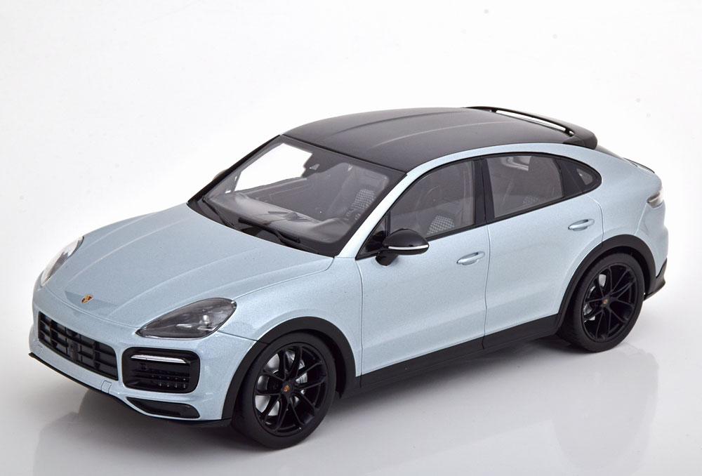 PORSCHE CAYENNE S COUPE 2019 DOLOMITE SILVER / ПОРШЕ КАЙЕН КУПЕ СЕРЕБРИСТЫЙ