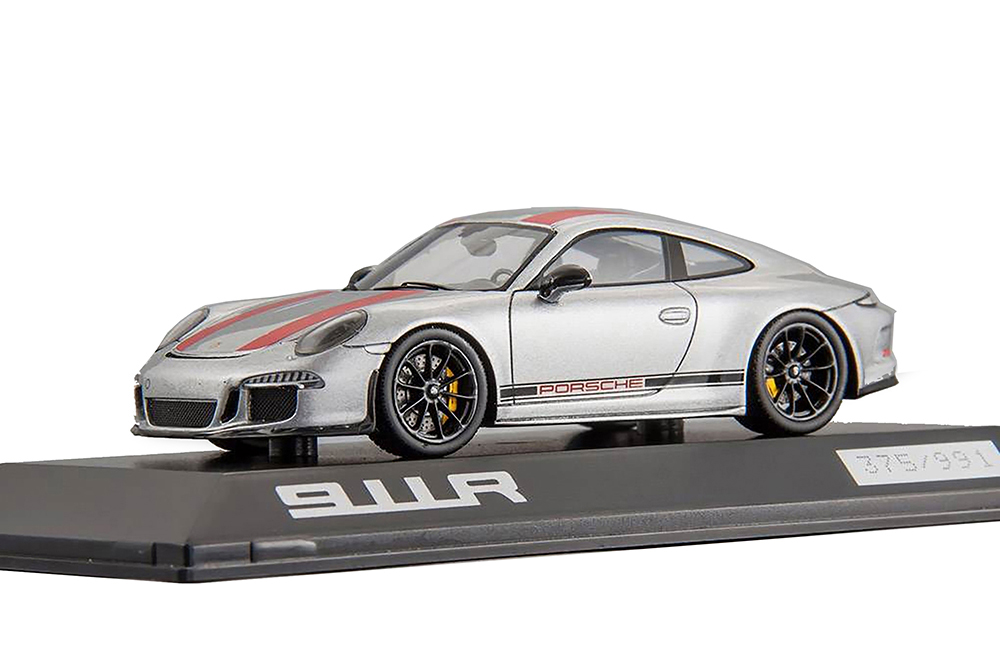 PORSCHE 991 R SILVER/RED