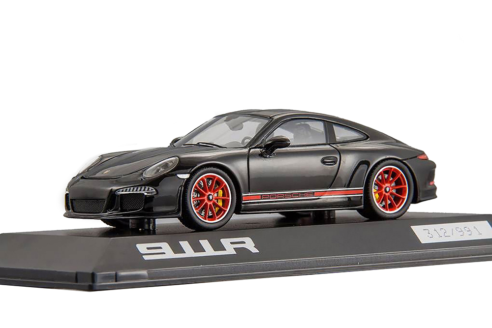 PORSCHE 991 R BLACK/RED