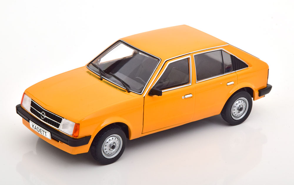 OPEL KADETT D ORANGE