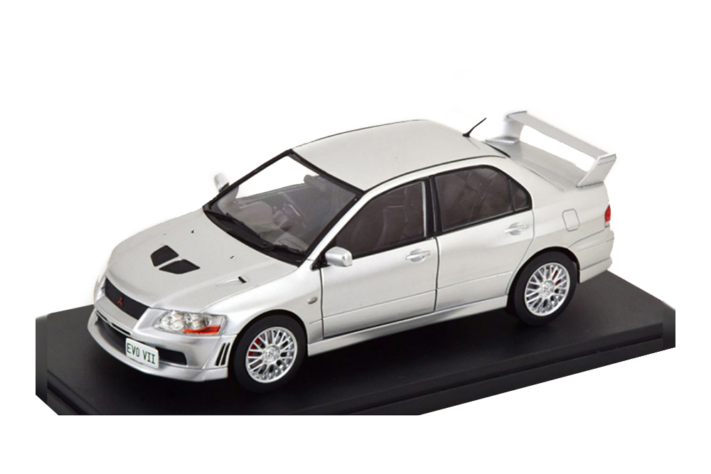 MITSUBISHI LANCER EVOLUTION VII 2001 SILVER