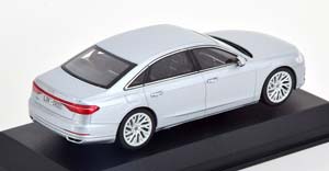 AUDI A8 L SILVER — фото 2
