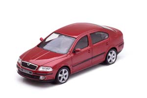 SKODA OCTAVIA 2004 КРАСНЫЙ МЕТАЛЛИК