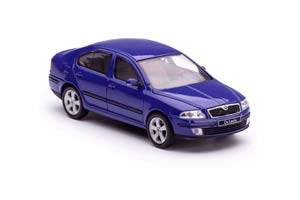 SKODA OCTAVIA 2004 BLUE DYNAMIC — фото 5