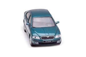 SKODA OCTAVIA 2004 M GREEN ISLAND — фото 3