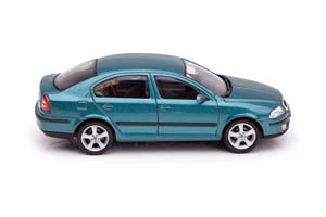 SKODA OCTAVIA 2004 M GREEN ISLAND — фото 7