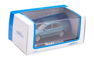 SKODA OCTAVIA 2004 M GREEN ISLAND — фото 11