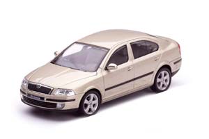 SKODA OCTAVIA 2004 БЕЖЕВЫЙ МЕТАЛЛИК