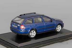 SKODA OCTAVIA COMBI 2004 BLUE DYNAMIC / ШКОДА ОКТАВИЯ КОМБИ 2004 СИНЯЯ ДИНАМИКА — фото 2