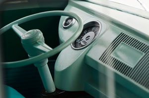 VW T1 BUS SAMBA TURQUOISE WHITE — фото 6