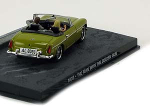 MG B JAMES BOND THE MAN WITH THE GOLDEN GUN YELLOWGREEN — фото 2