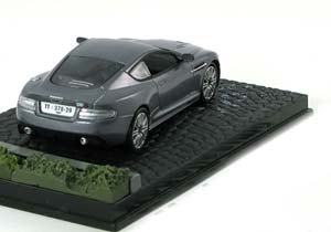 ASTON MARTIN DBS JAMES BOND CASINO ROYALE GREYMETALLIC — фото 2