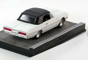 FORD THUNDERBIRD JAMES BOND GOLDFINGER WHITE — фото 2
