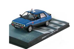 RENAULT 11 TAXI JAMES BOND A VIEW TO A KILL BLUEMETALLIC
