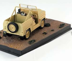 LAND ROVER LIGHTWEIGHT JAMES BOND THE LIVING DAYLIGHTS CREME — фото 2