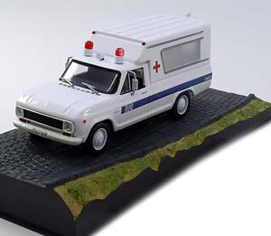 CHEVROLET C-10 AMBULANCE JAMES BOND MOONRAKER WHITE