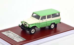 TOYOTA FJ45LV LAND CRUISER 1963-1967 LIGHTGREEN WHITE