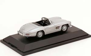 MERCEDES 300 SL ROADSTER SILVER — фото 2