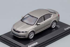 ŠKODA OCTAVIA III 2013 CAPPUCCINO BEIGE METALLIC / КОДА ОКТАВИА 3 КАППУККИНО БЕЖЕВЫЙ МЕТАЛЛИК
