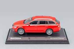 SKODA OCTAVIA III COMBI (2013), CORRIDA RED UNI — фото 3