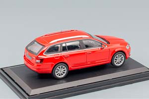 SKODA OCTAVIA III COMBI (2013), CORRIDA RED UNI — фото 2