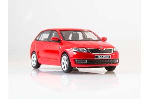 SKODA RAPID SPACEBACK (2013) — фото 3