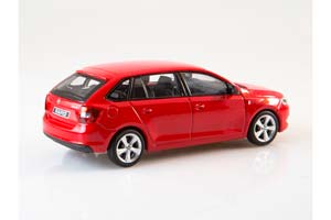 SKODA RAPID SPACEBACK (2013) — фото 2
