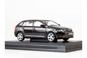 SKODA RAPID SPACEBACK 2013 BLACK / ШКОДА РАПИД СПЕЙСБЭК 2013 ЧЕРНЫЙ — фото 3