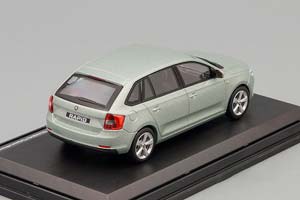 SKODA RAPID SPACEBACK LIGHT GREEN / SKODA RAPID SPACEBACK СВЕТЛО-ЗЕЛЕНЫЙ — фото 2
