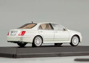 TOYOTA CROWN MAJESTA, PREMIUM SILVER — фото 4