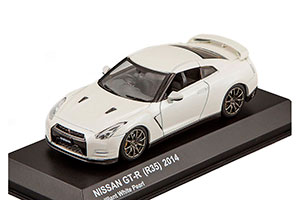 NISSAN GT-R R35 2014 WHITE