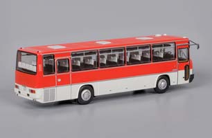 IKARUS 256.51 1985 / ИКАРУС 1985 КРАСНЫЙ/БЕЛЫЙ — фото 2