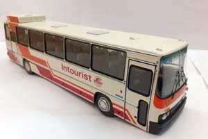 IKARUS INTURIST / ИКАРУС 250.70 ИНТУРИСТ (С ЭБЛЕМОЙ) БЕЖЕВЫЙ С КРАСНЫМИ ПОЛОСКАМИ КЛУБНИЧНЫЙ 1969-1996 — фото 3