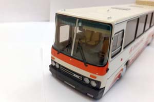 IKARUS INTURIST / ИКАРУС 250.70 ИНТУРИСТ (С ЭБЛЕМОЙ) БЕЖЕВЫЙ С КРАСНЫМИ ПОЛОСКАМИ КЛУБНИЧНЫЙ 1969-1996 — фото 8