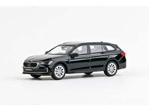 SKODA SUPERB IV COMBI 2023 ČERNÁ EBONY METALÍZA