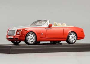ROLLS-ROYCE PHANTOM DROPHEAD COUPE RED — фото 5