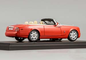 ROLLS-ROYCE PHANTOM DROPHEAD COUPE RED — фото 6