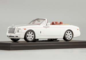 ROLLS-ROYCE PHANTOM DROPHEAD COUPE БЕЛЫЙ — фото 5