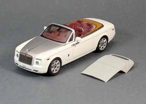 ROLLS-ROYCE PHANTOM DROPHEAD COUPE БЕЛЫЙ — фото 1