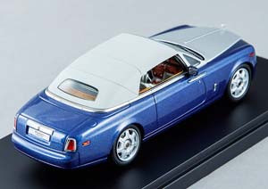 ROLLS-ROYCE PHANTOM DROPHEAD COUPE METROPOLITAN BLUE — фото 4