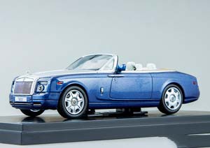 ROLLS-ROYCE PHANTOM DROPHEAD COUPE METROPOLITAN BLUE — фото 5