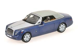 ROLLS-ROYCE PHANTOM DROPHEAD COUPE METROPOLITAN BLUE