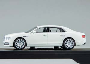 BENTLEY FLYING SPUR W12 GLACIER WHITE — фото 5