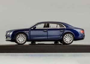 BENTLEY FLYING SPUR W12 PEACOCK BLUE — фото 5